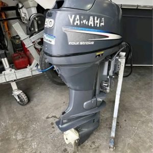 2010 Yamaha 40 HP 4-Stroke 20” Shaft Remote Steer Outboard Motor